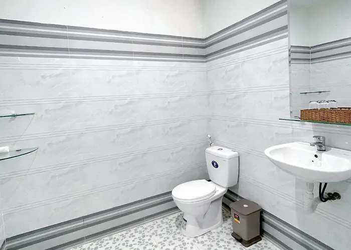 Kim Long Khách sạn hẻo lánh *